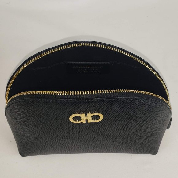 Host Pick 🥳🎉Salvatore Ferragamo Cosmetic Zip Pouch in Nero NEW W BOX - Picture 5 of 11